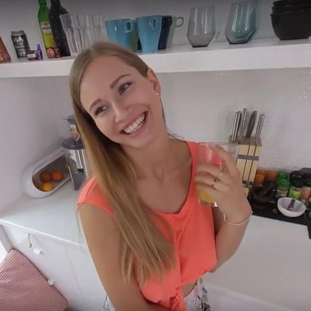 Fucking your teen GF! VR Porn Video